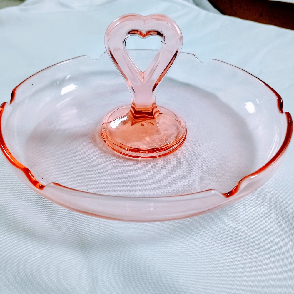 Pink Heart Handle Glass Dish